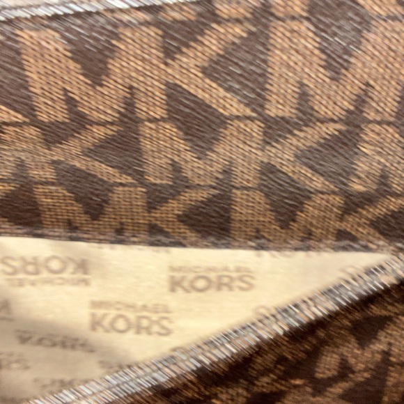 Michael Kors Signature Brown Crossbody Bag - Picture 8 of 11